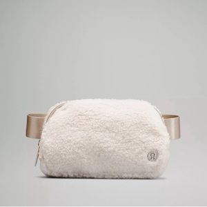 Lululemon NEW Sherpa Fleece Wear Everywhere Ivory Belt Bag Gift NWT